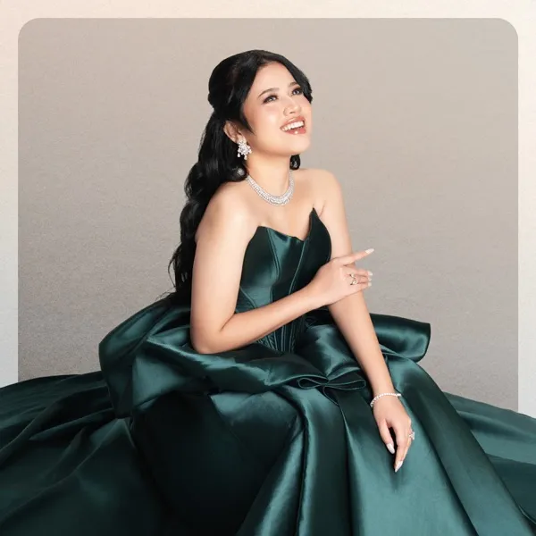 Cover lagu Pendampingmu #TahtaHatiku - Shabrina Leanor