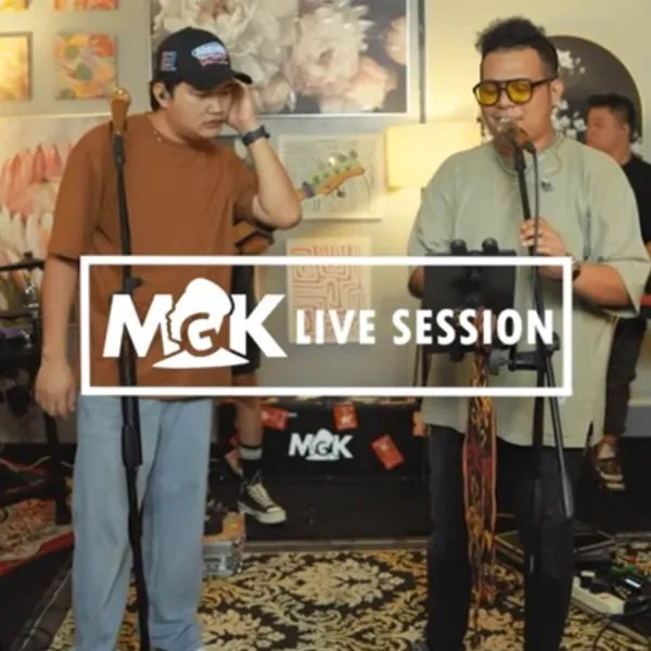 Cover lagu Sekecewa Itu - Angga Candra